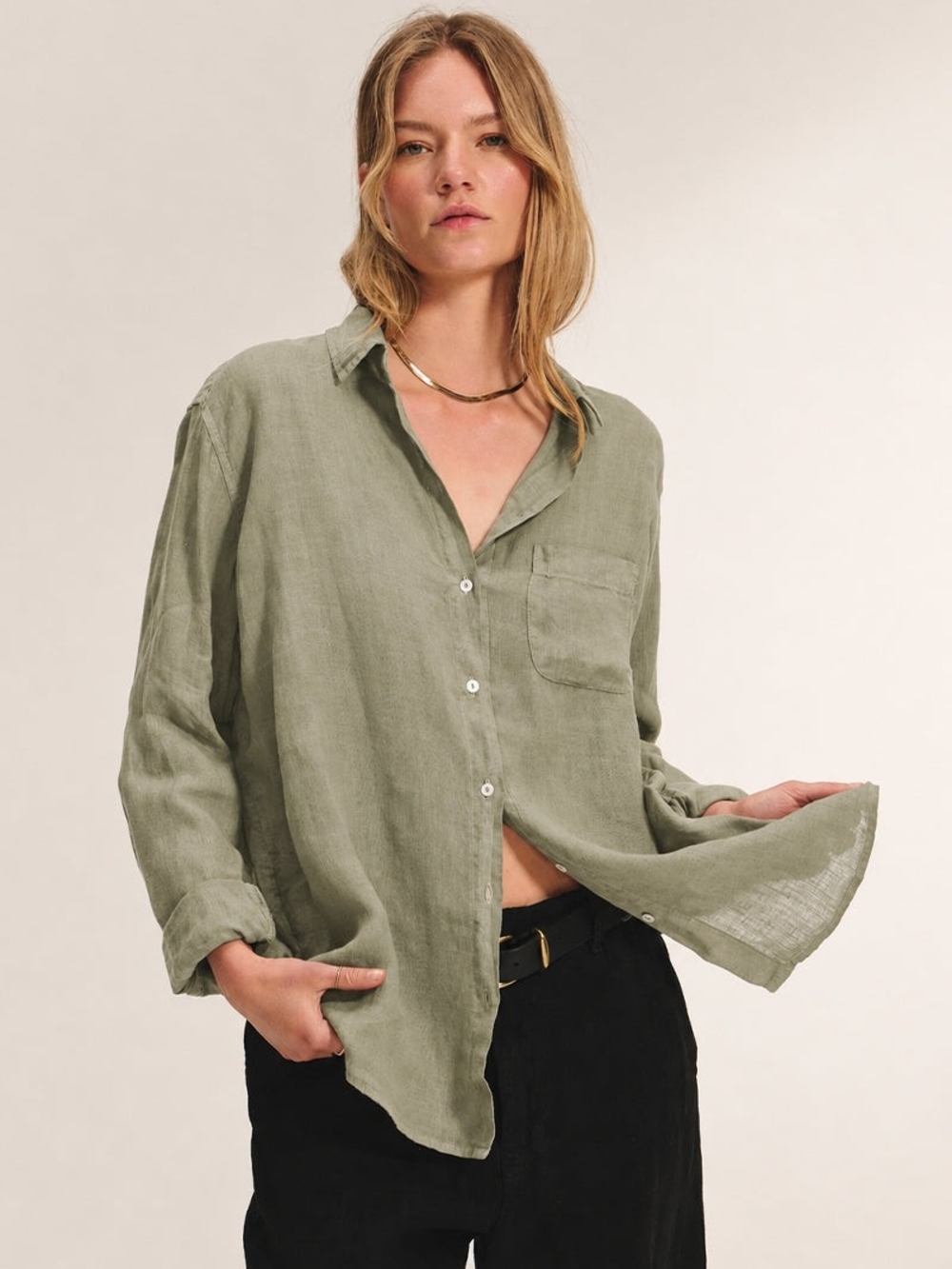 Velvet by Graham & Spencer Sage Linen Shirt Mulholland Shirt Small